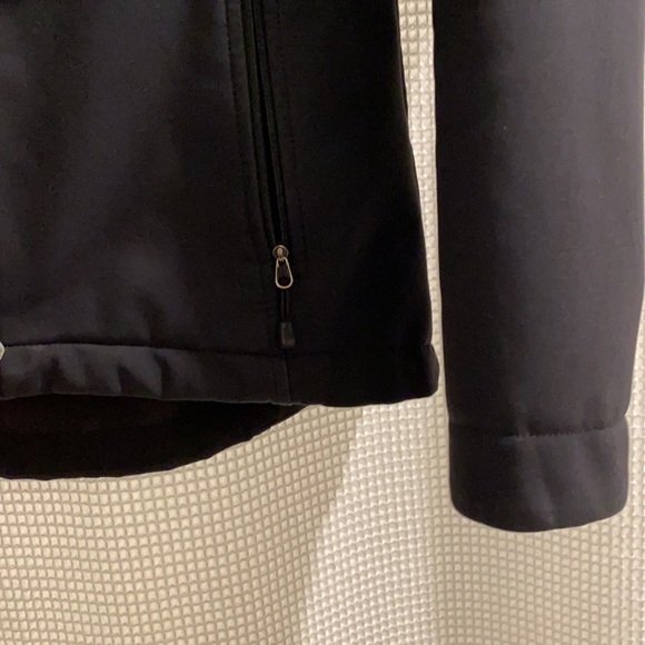 Northface Softshell Jacket - Picture 3 of 5